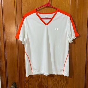 2$15 Under Armour shirt size large.